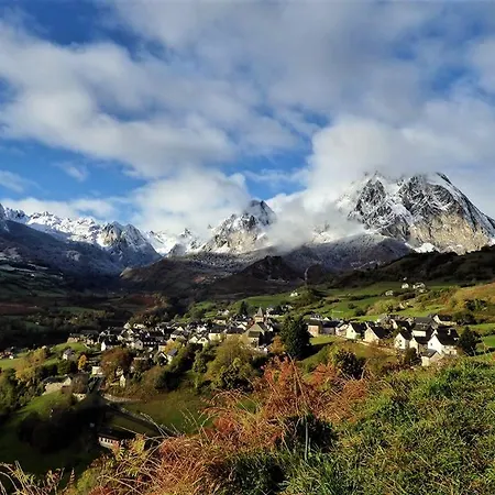 Grand à La Montagne 64, Vallée D'aspe ,location Semaine Ac Du Samedi