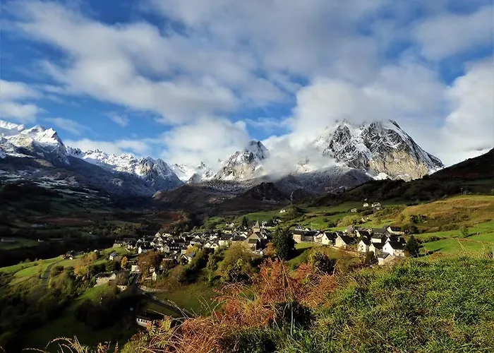 Grand A La Montagne 64, Vallee D'aspe ,loue Du Samedi Au Samedi